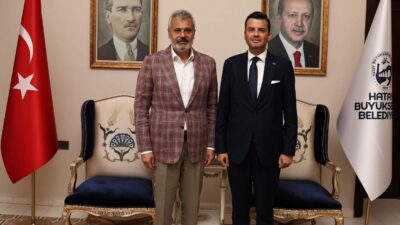 Hatay Büyükşehir Belediye Başkanı Siyasi Danışmanı Hasan Öztürk, yeni görevine